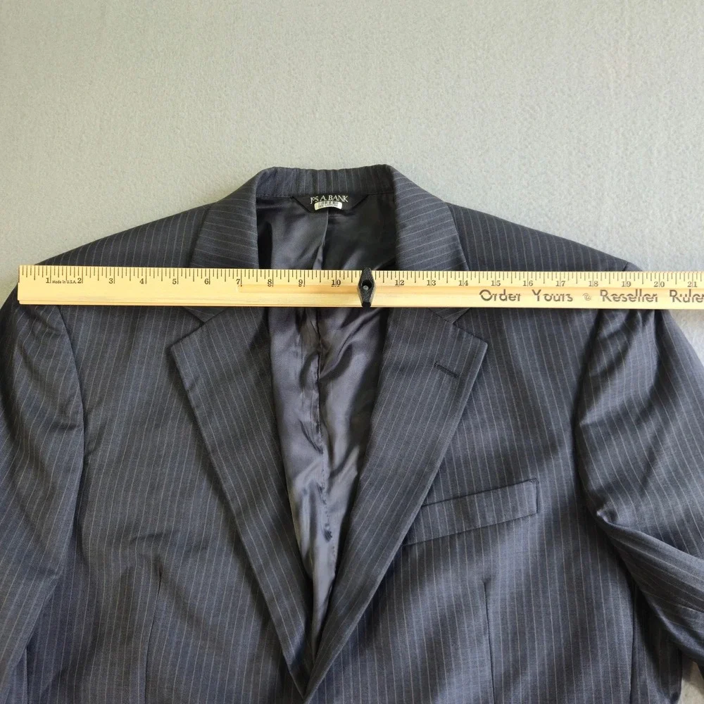 Jos. A. Bank Blazer Mens 40R Charcoal Gray Pinstripe 100% Wool 2-Button Coat
